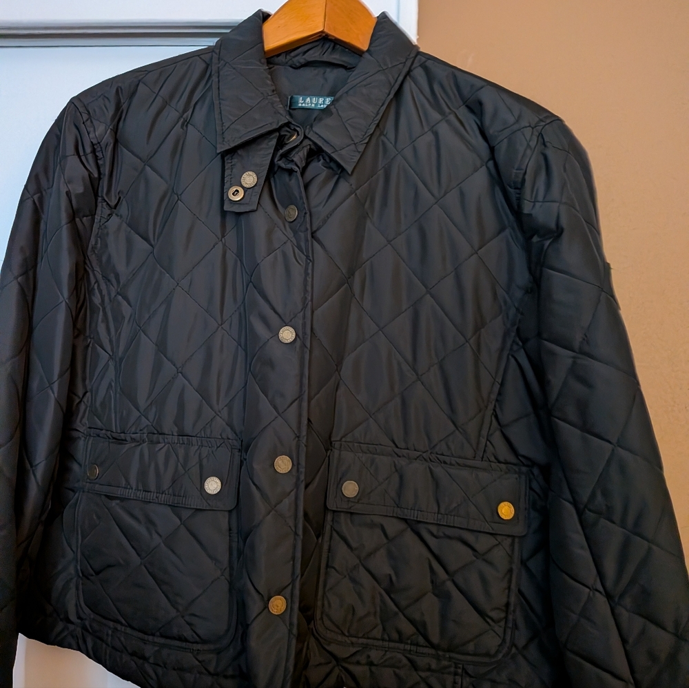 LAUREN Ralph Lauren Quilted Jacket with Gold Buttons | XL - Picture 8 of 9